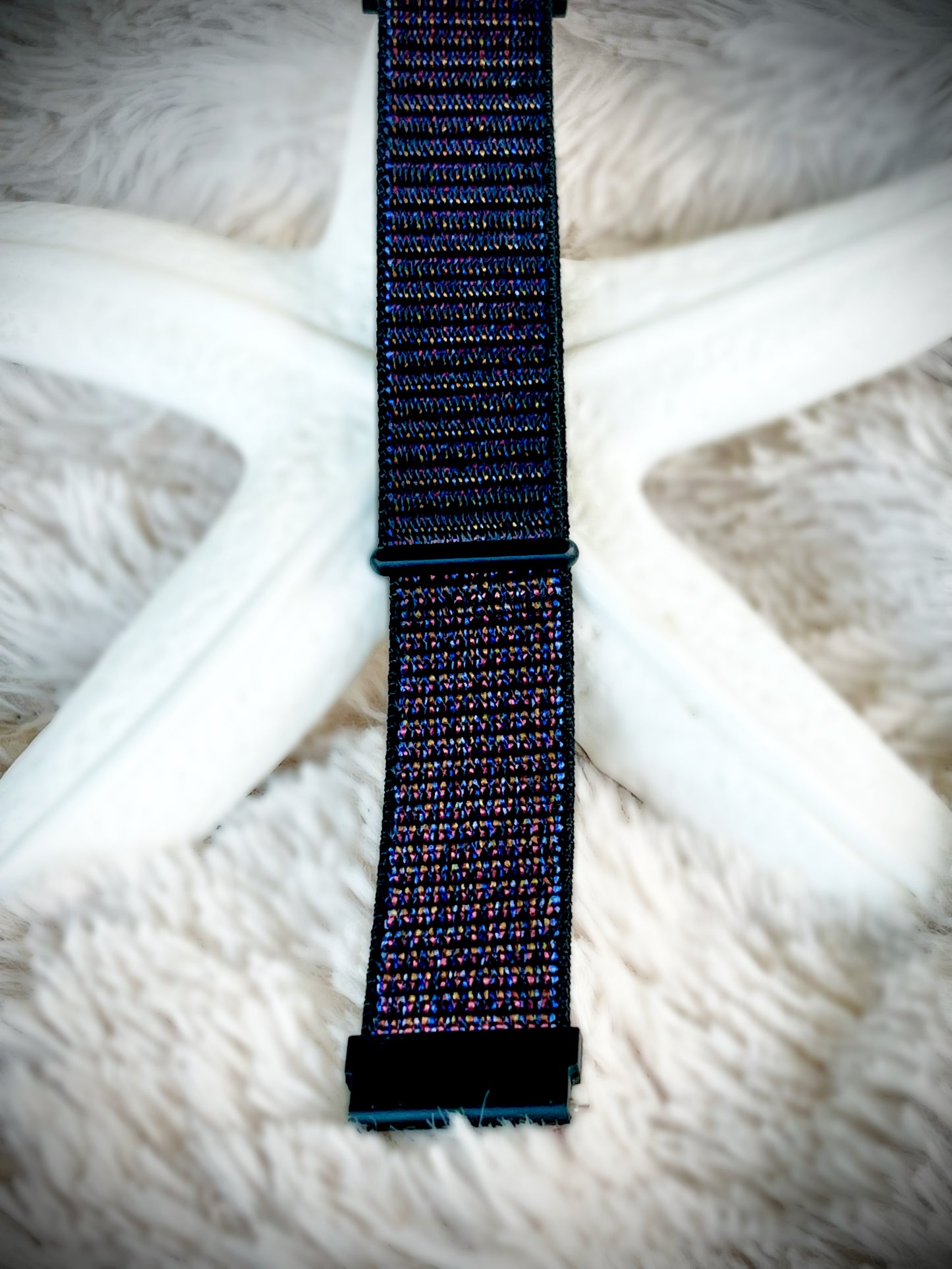 Cacha Nylon Loop for Samsung - Black/Multicolour
