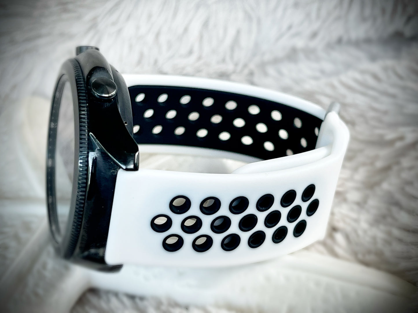 Cacha Sport For Samsung - White/Black