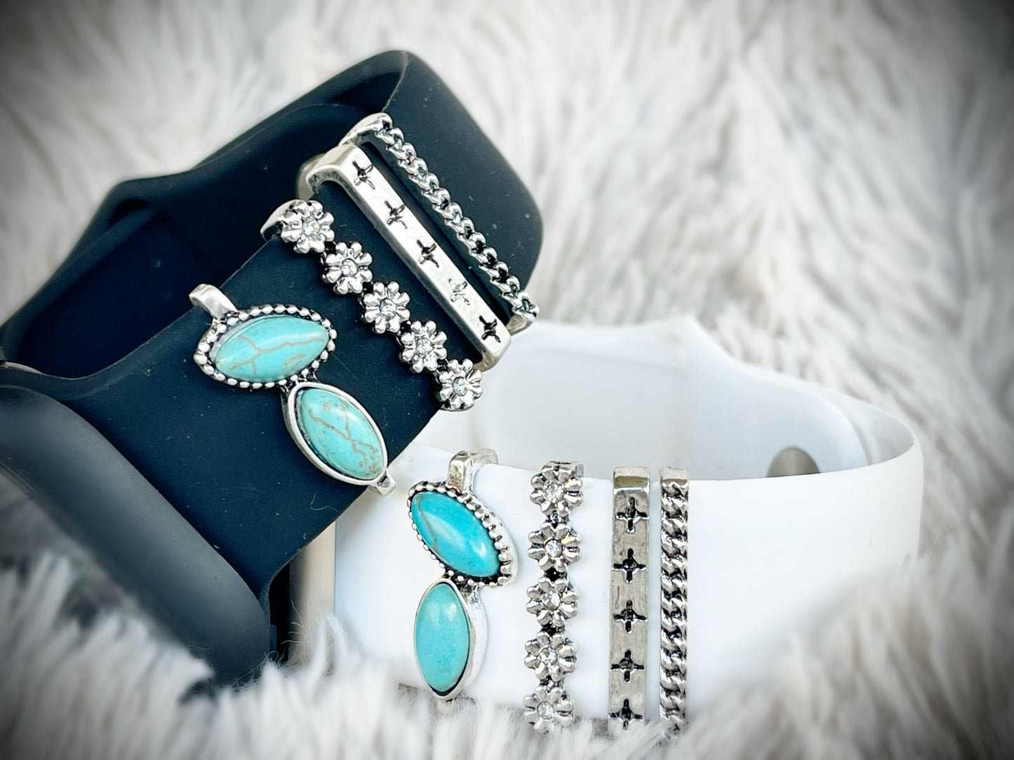 DAISY Charm Set