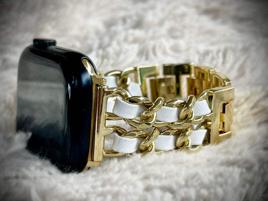 Cacha Gold Chain - White